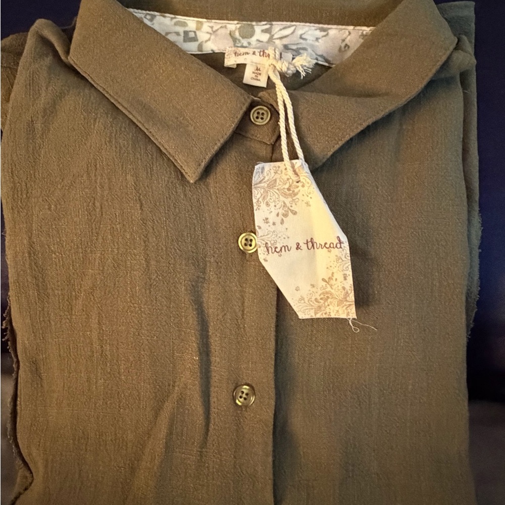 Hem & Thread Green Oversize Button Down Shirt Women’s Size M